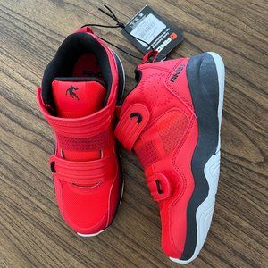 Boy's Basketball Shoes